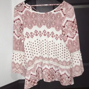 charming charlie flowy patterned top